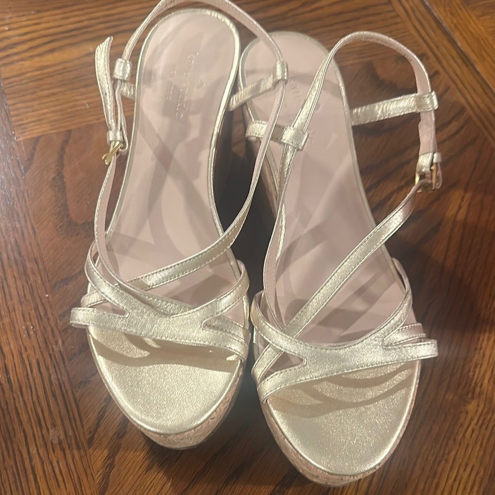 Elegant Gold Strappy Sandals